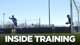 David Villa practices finishing | Inside Training 10