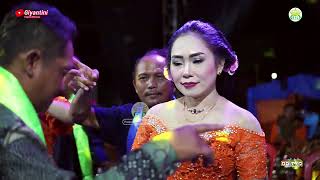 SEPULUH WOLU - GUBUG ASMORO #tayub #terbaru  Giyantini cs Arum Laras | Live Blora