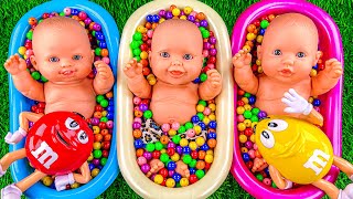 3 Minutes Satisfying with ASMR Mixing Candy \u0026 Funny Make Up in Three Bathtubs with M\u0026M's Slime Video