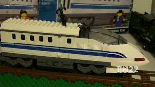Enlighten Express Locomotive and Passenger Car LEGO Compatible Brick Train Toy Review