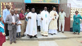 Messe de Noël et installation du Curé de la paroisse Sainte Marie des Anges de Kintele