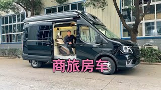 后厨卫布局的福特T8房车，商务气息深厚，大升降吊床豪华航空座椅