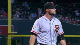 SF@ARI: Strickland retires Tomas to escape trouble