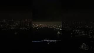 東京湾アクアライン上空からの夜景