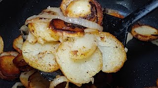 How to make Skillet Potatoes| Fried Potatoes| Smothered Potatoes