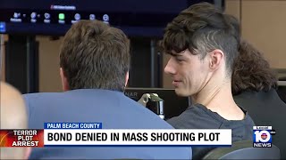 Palm Beach County man to remain in jail after allegedly plotting mass shooting