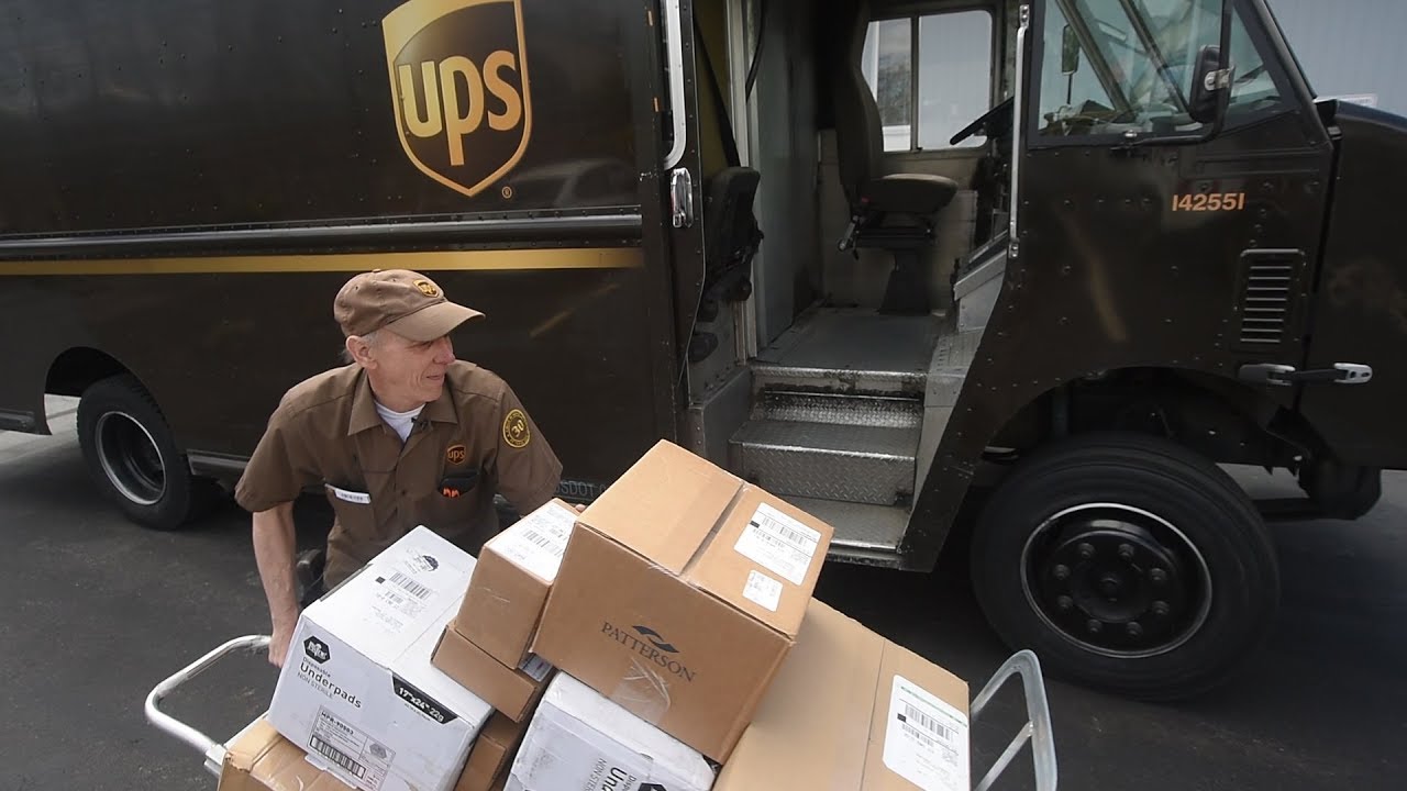 Pictures Of Ups Drivers Delivering Packages