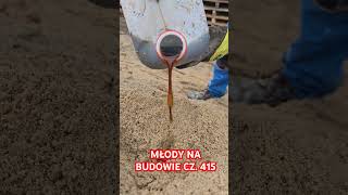 MŁODY NA BUDOWIE CZ. 415 #bricklayer #śmieszne #praca #funnyvideo #humor #funny #comedy #kierownik