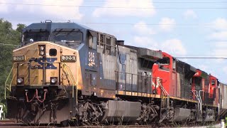 CSX 325 \u0026 CN leads CSX B620-24 in Waycross, GA 5/5/22