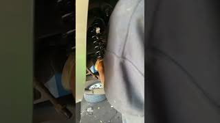 Front strut on a 2012 Nissan Pathfinder￼