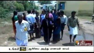 Parents protest against private school for attacking student in Namakkal