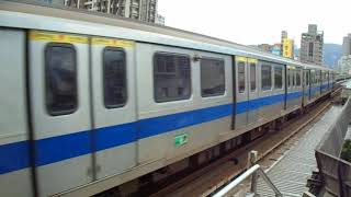 台北捷運301型推進器改裝車往象山進入奇岩站