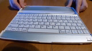 TEDR - Unboxing the Mobile Wireless Bluetooth Keyboard For Your iPad!