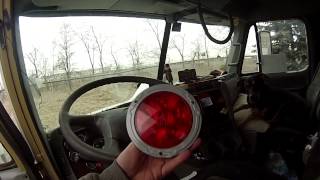 My Trucking Life - Trip 32 Day 20 - New Taillight