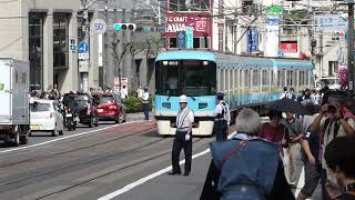 2018年大津祭　午前の曳山巡行と京阪京津線列車との併走（その2）