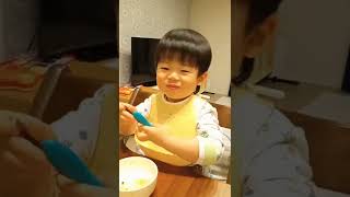 【爆笑家族】一歳児の男の子がオ〇ラの犯人を捕まえる！#shorts