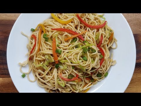 करारी चाऊमीन बनाने का नुस्खा | Crispy Sizzling Chowmein | Noodles Recipe @ Aapki Rasoi करारी चाऊमीन बनाने का नुस्खा | Crispy Sizzling Chowmein | Noodles Recipe @ Aapki Rasoi