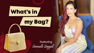 What's In My Bag with Sonnalli Seygall? 👜