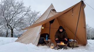 Enjoy camping in the snow with just a bonfire. No heating, just relaxing in the light of the snow