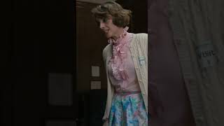 Stranger Things season 04 | Nancy and Robin Boobs hurt Scene University #strangerthings #nancy