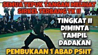 Atraksi Dadakan Tingkat ll, sirkel Terbang keluar