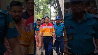 হাতে হ্যান্ডকাপ পড়িয়ে কারাগারে থেকে আদালতে আনা হলো বিএনপি নেতা নবী উল্লাহ নবী। BNP।