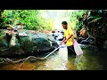 BERBURU UDANG LANSUNG MASAK DAN MAKAN DIPINGGIR SUNGAI