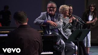 Mark Lowry - Goodbye World Goodbye (Live) ft. Stan Whitmire