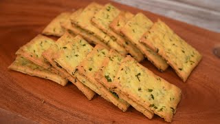 Perfect cracker recipe ( Super Crispy ! Saltine crackers with vegetable ) | Deli