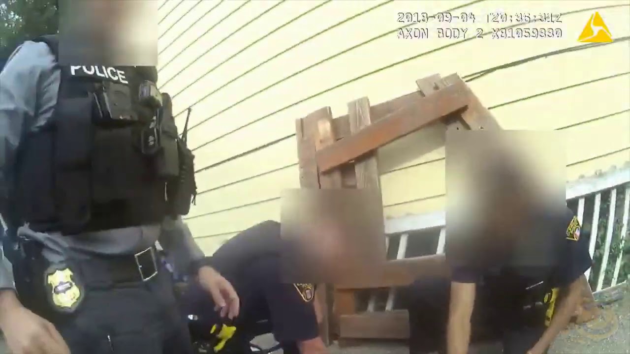 Body Camera Video Shows Incident That Led To Officer's Firing - YouTube