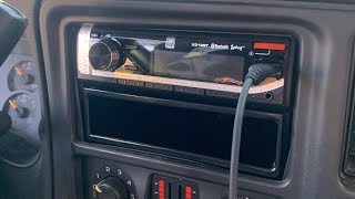 30$ aftermarket head unit in $2800 Silverado