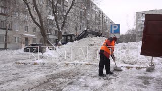 Нижегородские дорожники устраняют последствия снегопада