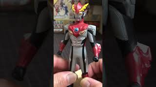 110円で買ったソフビ。110円ソフビシリーズその41。《ウルトラマンロッソ　フレイム》状態は良好‼️