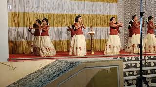 kids thiruvathira,kuttikalude thiruvathirakali.ayanathukavu temple #kids #thiruvathira  #തിരുവാതിര