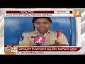 మానవత్వం నిరూపించిన మహిళా పోలీస్ woman police proved her humanity video viral inews