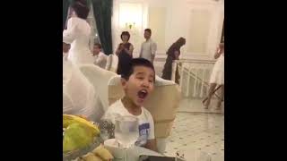 little boy copies a chinese singer..too funny