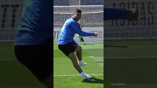 Casemiro No Look Goal 😎😎😎 #Shorts