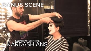 KUWTK | See Kris Jenner Transform Into a Mime | E!