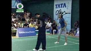 Deepika Padukone Vs  Aamir Khan Badminton Match