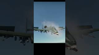 A-10 BRRRRRRRRRTTTTTTTTT War Thunder vs. DCS (#Shorts) Real Pilot Plays War Thunder