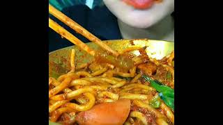 Noodles ASMR 🍜 Food Eating Sound / Noodles Mukbang #Shorts
