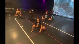 Cardi B rehearsing for Type Shit performance at the BET Awards w Migos last year.