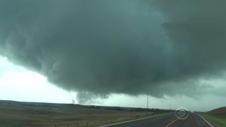 Tornadoes touch down in Plains States