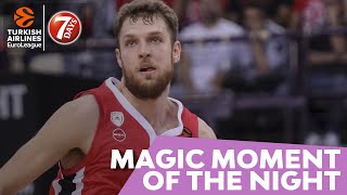 7DAYS Magic Moment of the Night: What a chase-down block by Vezenkov!