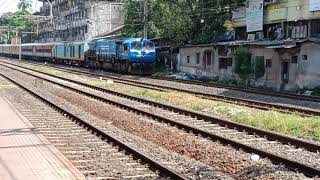 06587/Yesvantpur - Bikaner Special led by KJM WDP 4 crossing Dombivali