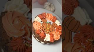 Not so scary. 🧡🎃 #mickeymouse #pumpkin #cake #fyp