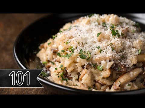 Recipe for cauliflower risotto with porcini mushrooms and peas