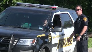 How many police officers does San Antonio need?