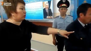 Адвокатты сотқа кіргізбей бөгеу