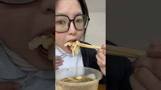 158cm 125斤一天吃什么｜每天都离不开零食